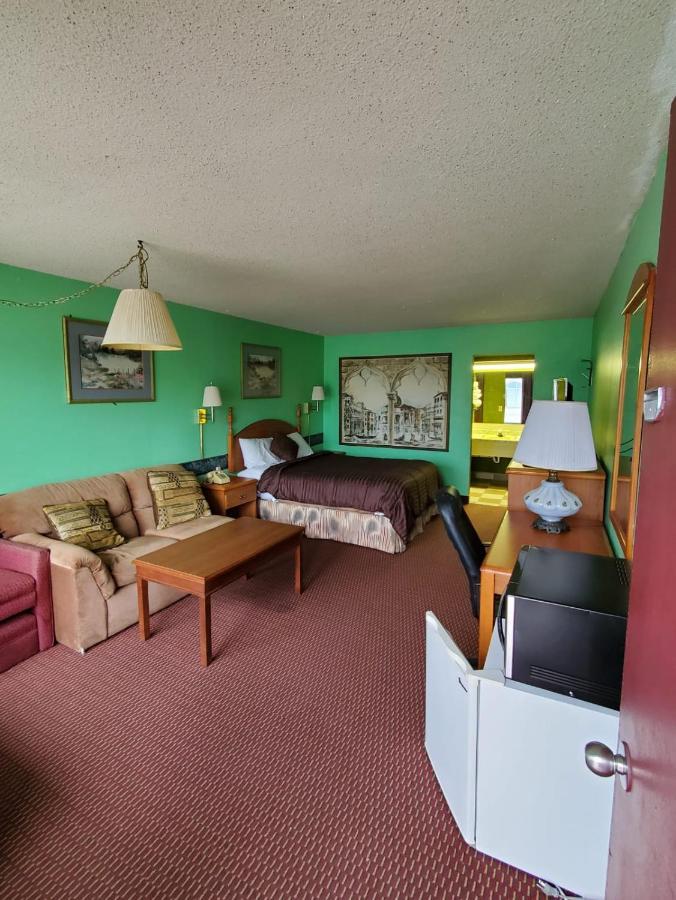Gray Plaza Motel West Frankfort Exterior foto